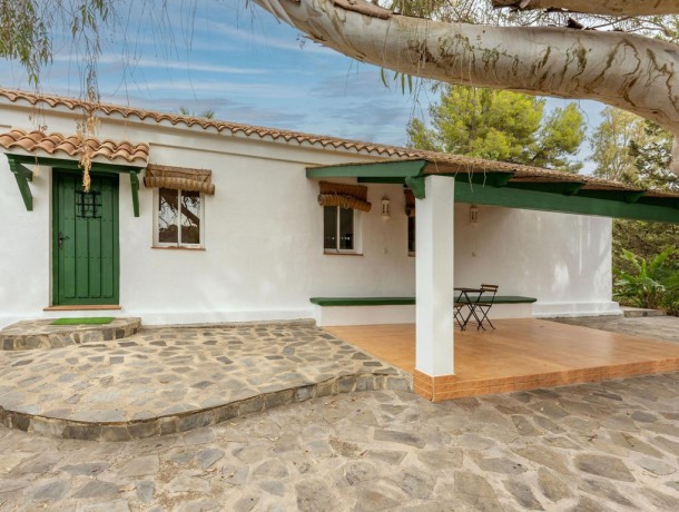 Villa for sale in Ojén, Marbella