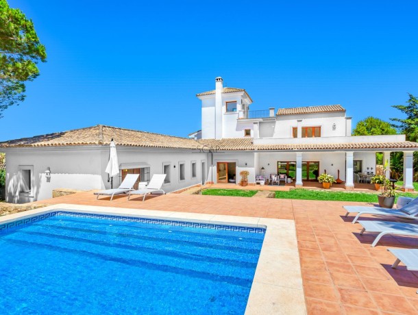 Villa for sale in Sotogrande, Marbella