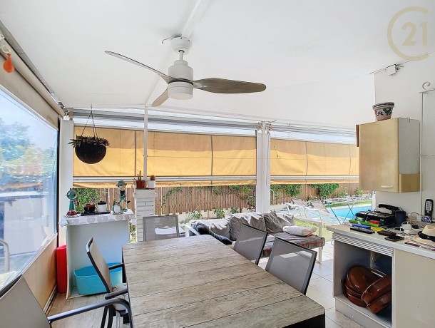 Villa for sale in Churriana, Marbella