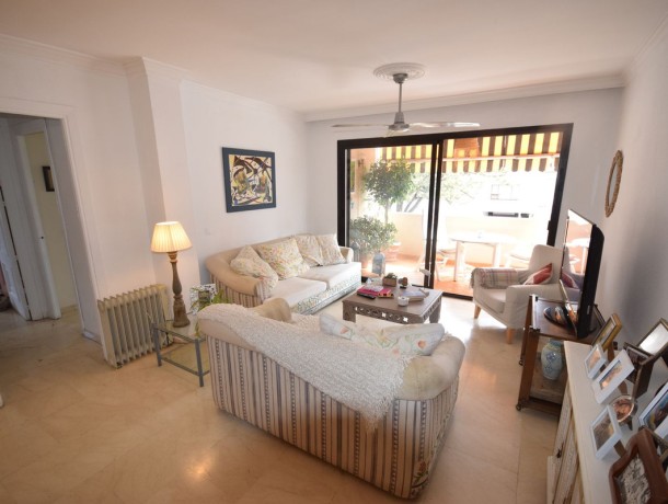 Apartment for sale in Nueva Andalucía, Marbella