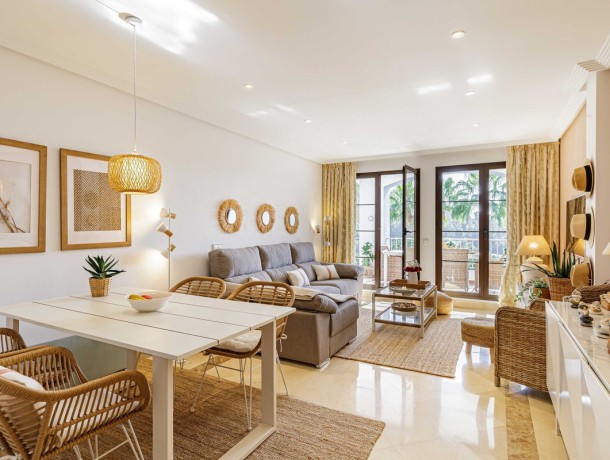 Apartment for sale in Los Arqueros, Marbella