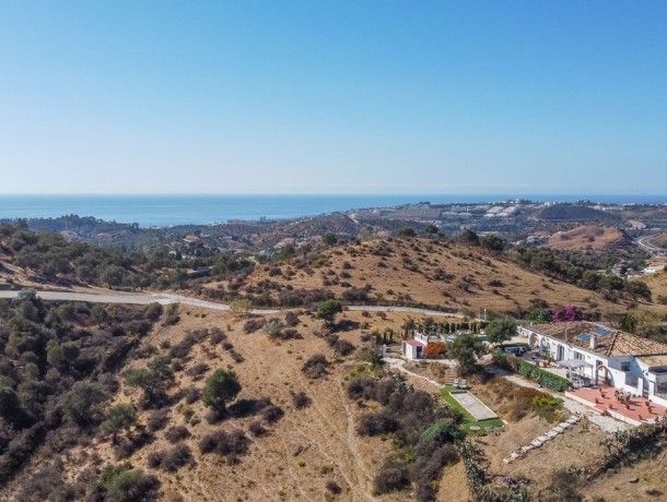 Villa for sale in La Cala de Mijas, Marbella