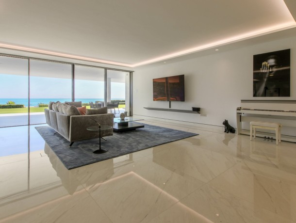 Apartment for sale in Estepona, Marbella