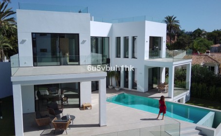 Villa for sale in , Marbesa