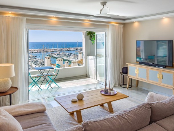 Apartment for sale in Puerto Banús, Marbella