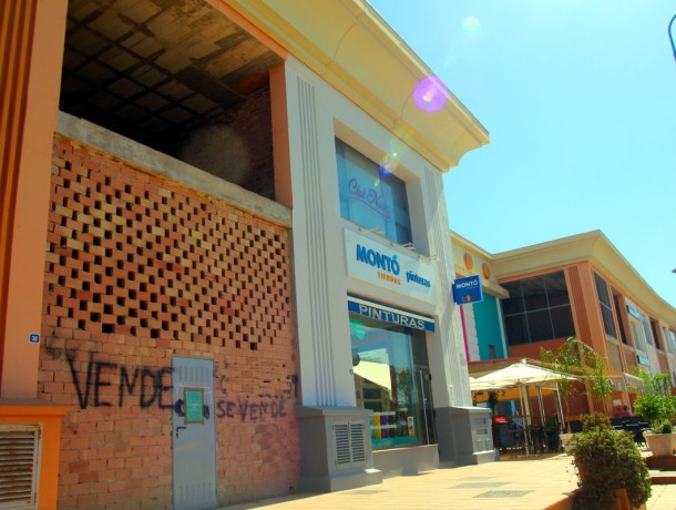 Commercial for sale in Coín, Marbella