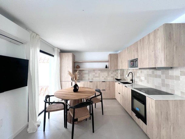 Apartment for sale in Nueva Andalucía, Marbella