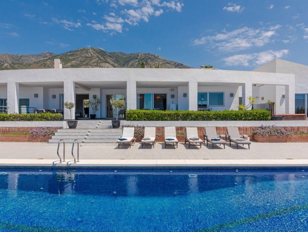 Villa for sale in Mijas, Marbella