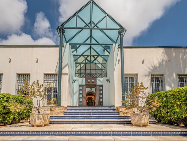 Villa for sale in Benalmadena, Marbella