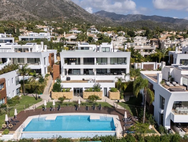 Apartment for sale in Sierra Blanca, Marbella