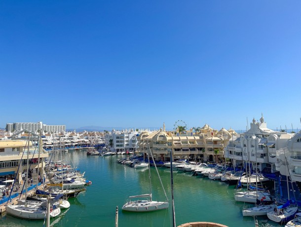 Apartment for sale in Benalmadena Costa, Marbella