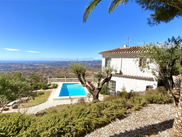 Townhouse for sale in Mijas, Marbella