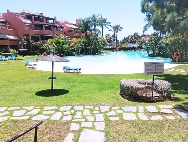 Apartment for sale in Guadalmina Baja, Marbella