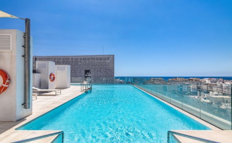 Apartment for sale in , Estepona