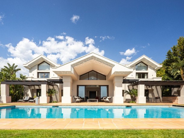 Villa for sale in Benahavís, Marbella