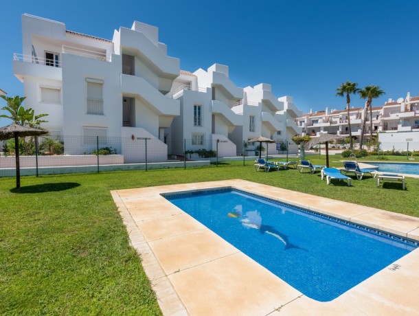 Apartment for sale in La Duquesa, Marbella