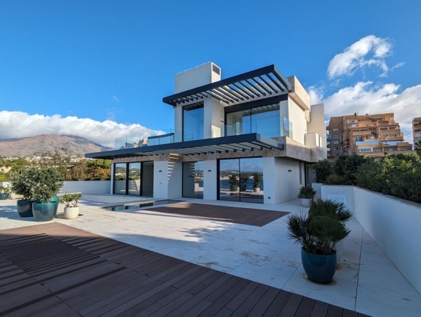Apartment for sale in Estepona, Marbella