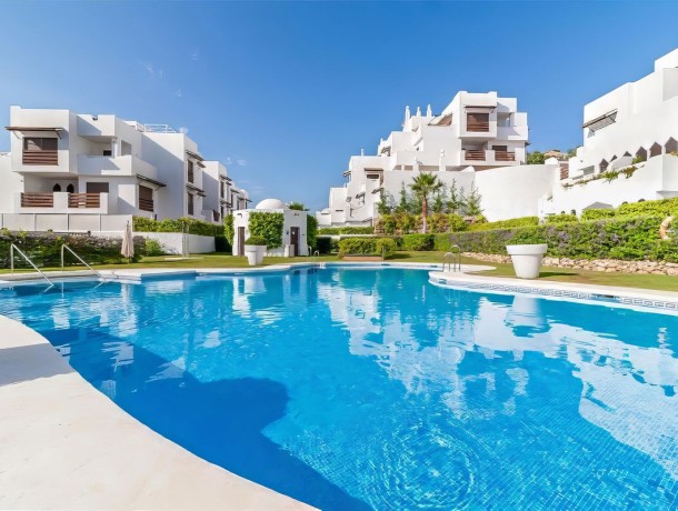 Apartment for sale in New Golden Mile, Marbella