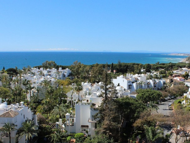 Apartment for sale in The Golden Mile, Marbella