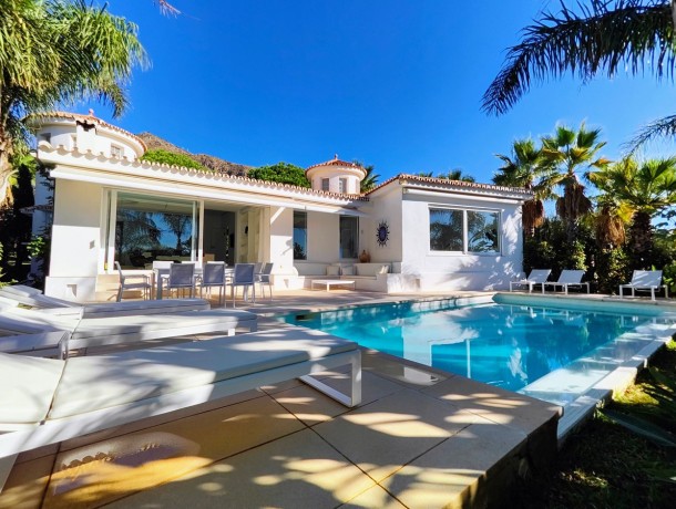 Villa for sale in Benalmadena, Marbella