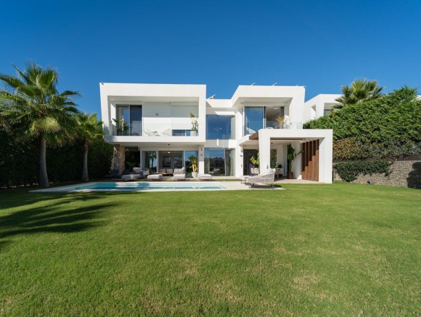Villa for sale in Marbella, Marbella