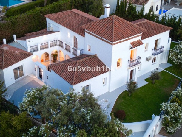 Villa for sale in Benahavís, Marbella