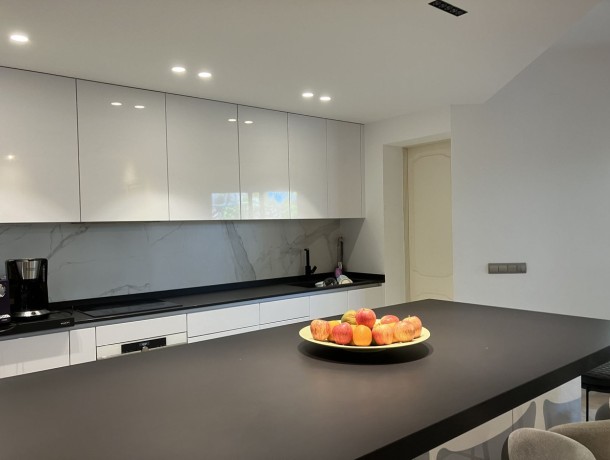 Apartment for sale in Aloha, Marbella