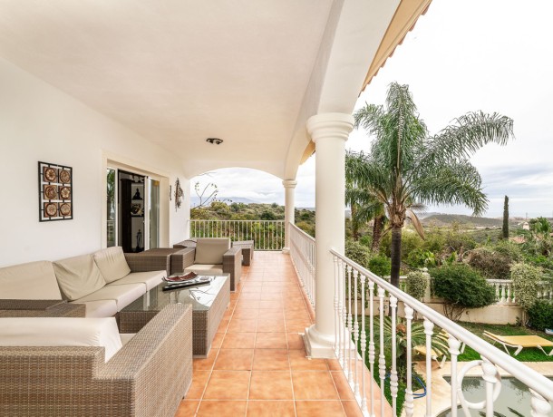 Villa for sale in Riviera del Sol, Marbella
