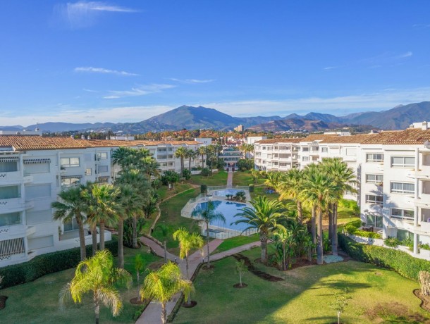 Apartment for sale in Puerto Banús, Marbella