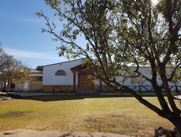 Villa for sale in Antequera, Marbella