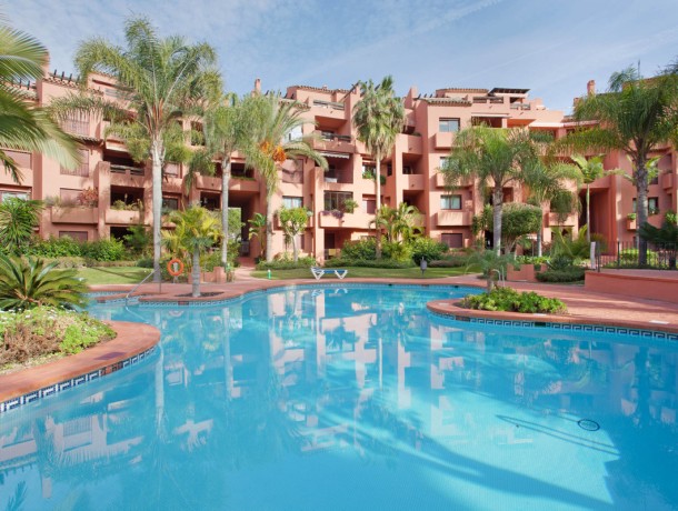Apartment for sale in El Rosario, Marbella