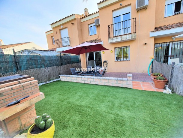 Townhouse for sale in La Duquesa, Marbella