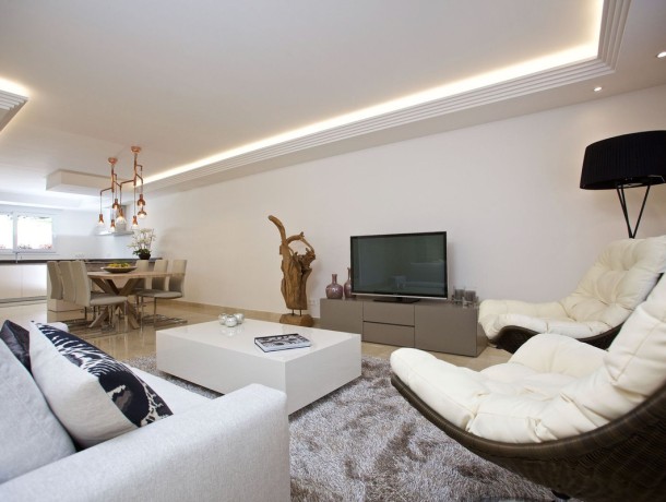 Townhouse for sale in Nueva Andalucía, Marbella