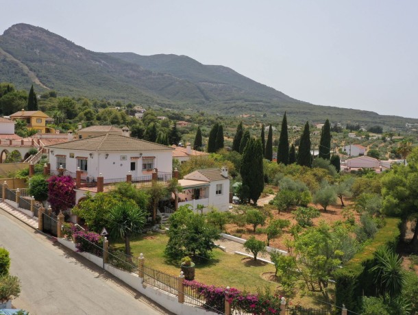 Villa for sale in Alhaurín el Grande, Marbella