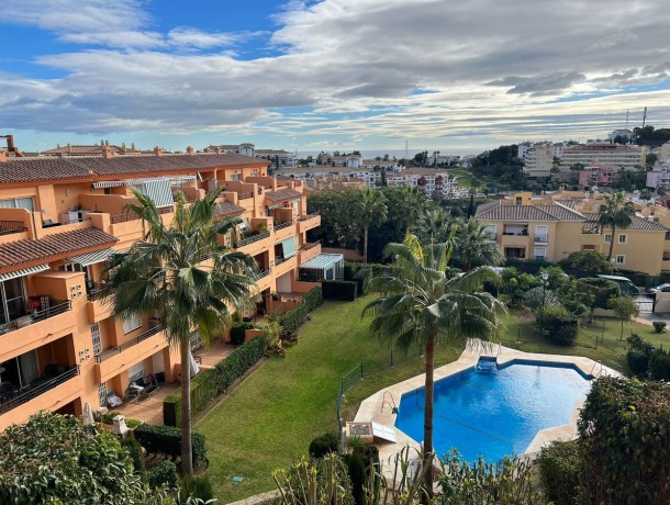 Apartment for sale in Riviera del Sol, Marbella