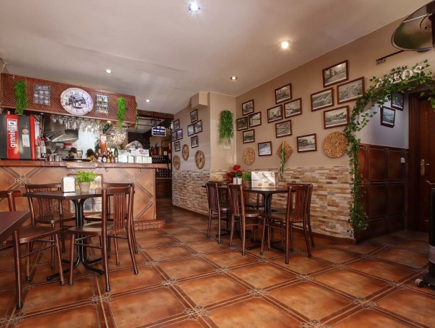 Commercial for sale in Estepona, Marbella