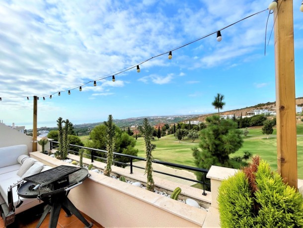 Apartment for sale in Casares Playa, Marbella