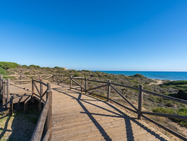 Apartment for sale in Cabopino, Marbella