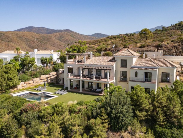 Villa for sale in Benahavís, Marbella