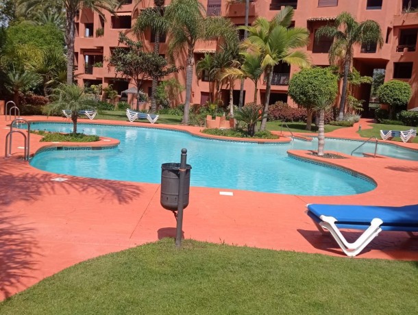 Apartment for sale in El Rosario, Marbella