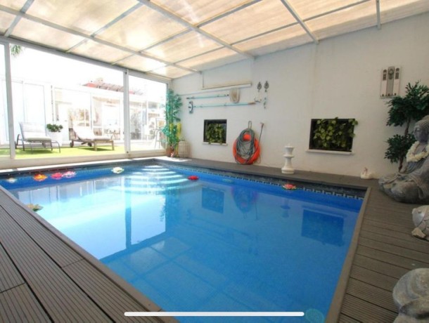 Villa for sale in Benalmadena, Marbella