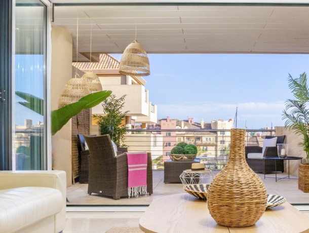 Apartment for sale in Sotogrande Marina, Marbella