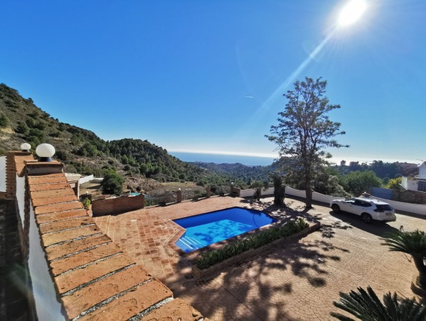 Villa for sale in Mijas, Marbella