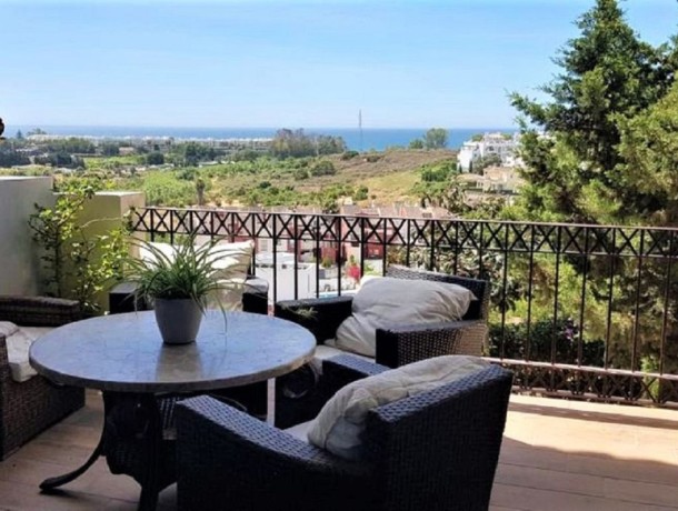 Apartment for sale in New Golden Mile, Marbella