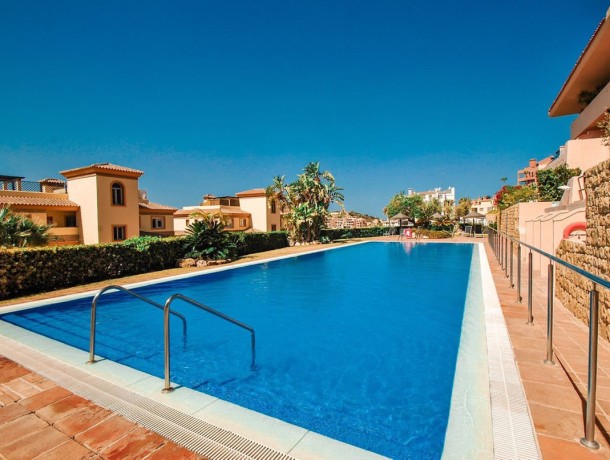 Apartment for sale in Calahonda, Marbella