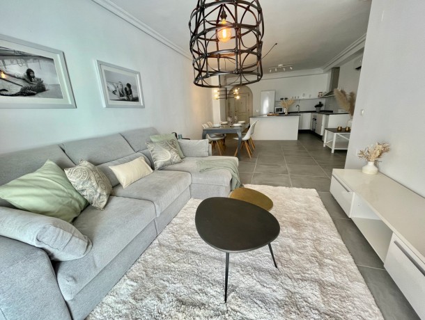 Apartment for sale in Nueva Andalucía, Marbella