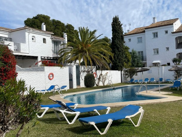 Apartment for sale in El Paraiso, Marbella