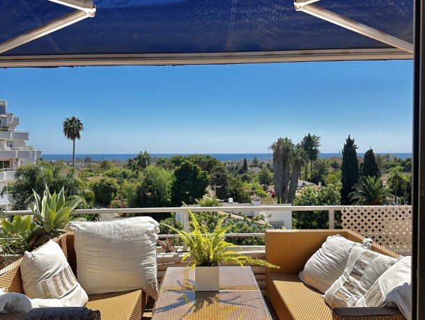 Apartment for sale in Guadalmina Alta, Marbella
