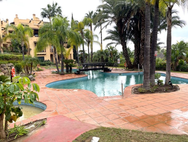 Apartment for sale in Estepona, Marbella