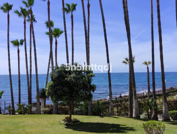 Studio for sale in Calahonda, Marbella